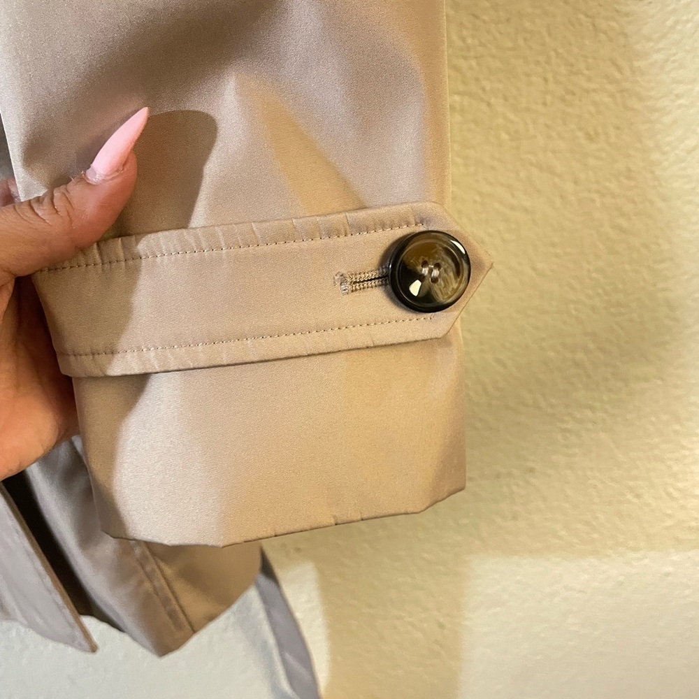 Covington Women’s Khaki Trench Coat Size Small – Belted Double Breasted Jacket - Picture 5 of 7